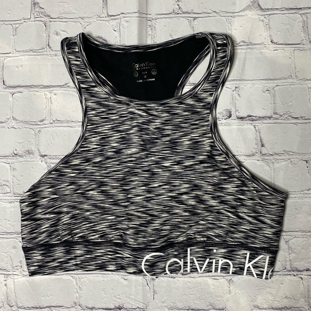 Women’s Calvin Klein Performance Black and White Sports Bra Medium